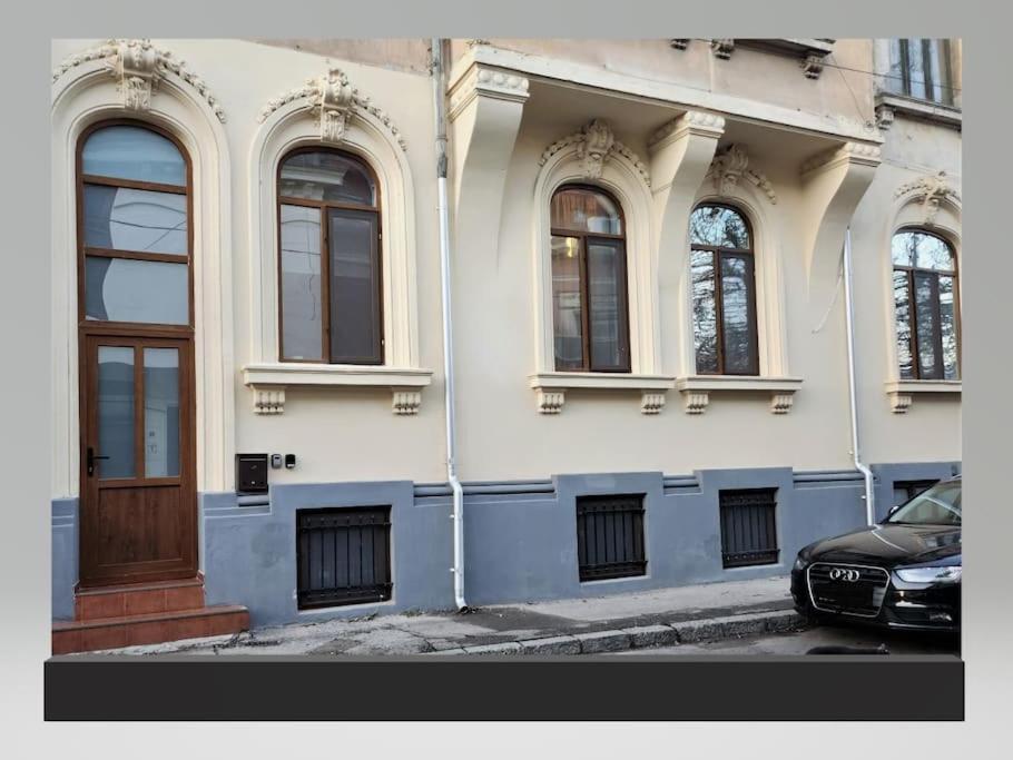 Appartamento 2Br Blue Cloud In The Centre Bucarest Esterno foto