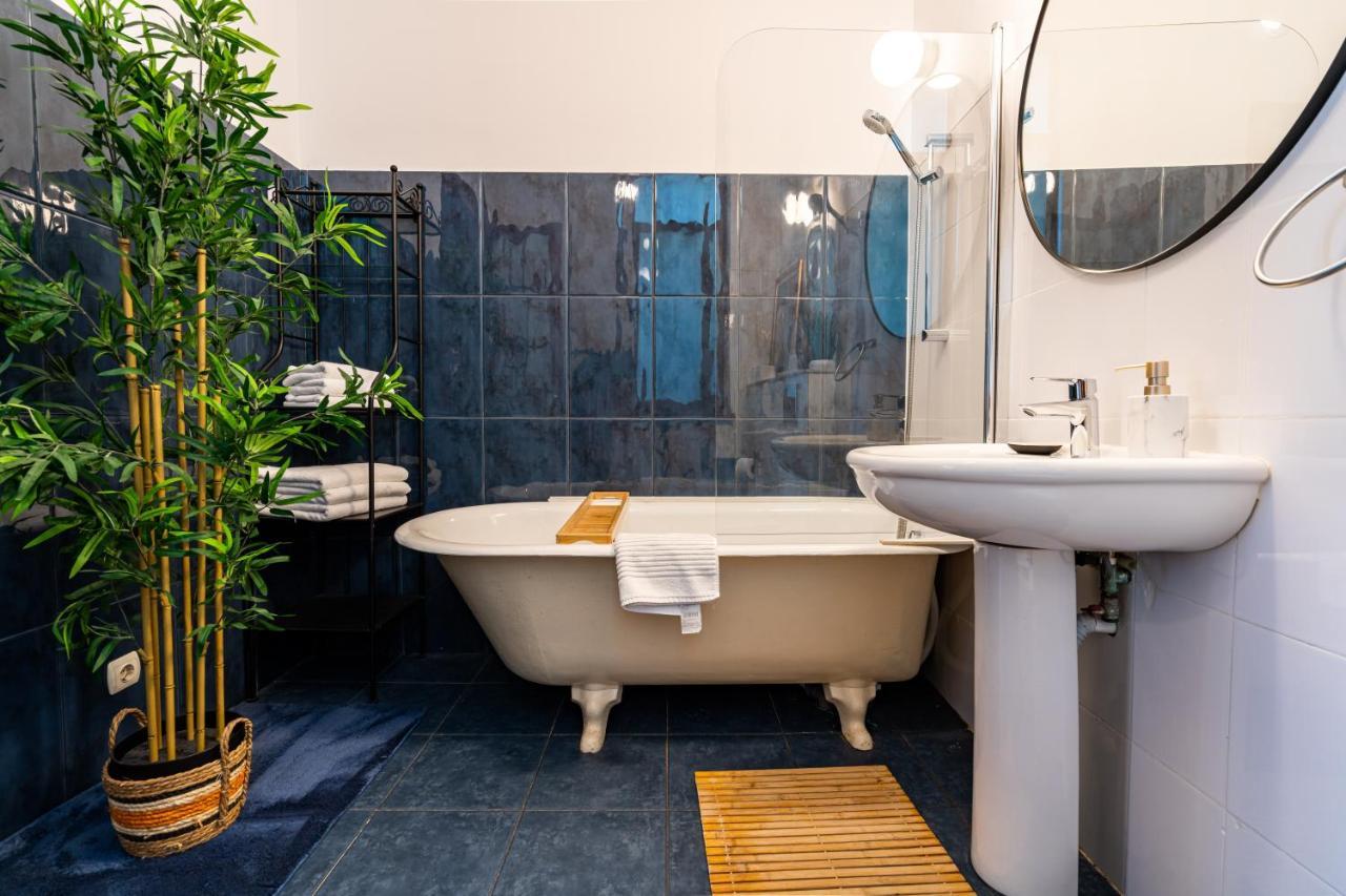 Appartamento 2Br Blue Cloud In The Centre Bucarest Esterno foto