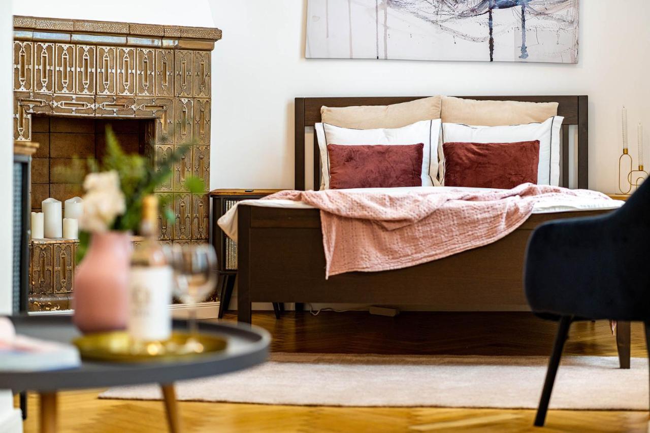 Appartamento 2Br Blue Cloud In The Centre Bucarest Esterno foto